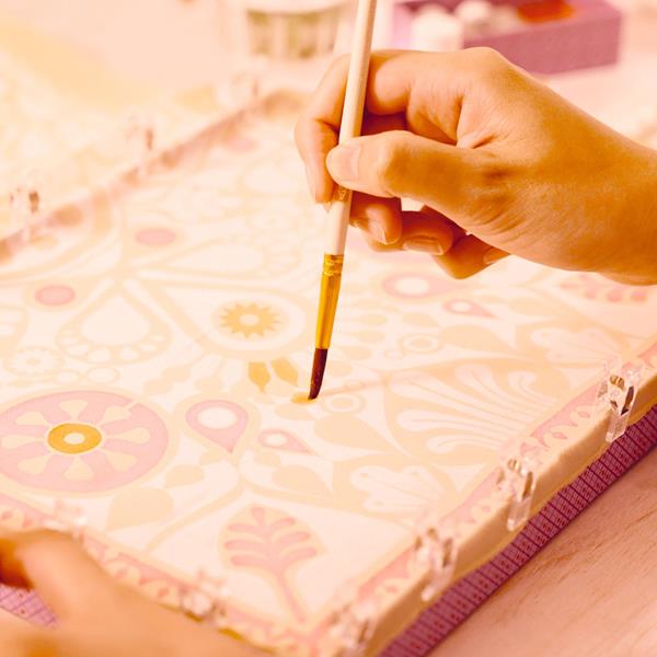 Atelier 11, peinture sur soie